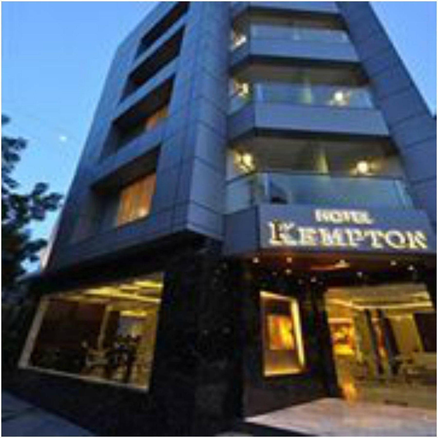 Kempton Hotel Calcutta Extérieur photo